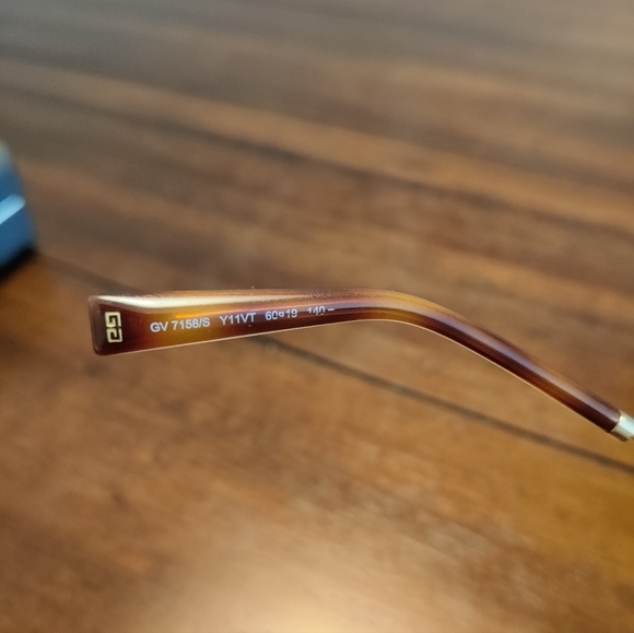 NEW Givenchy Sunglasses 😎 - Picture 9 of 13